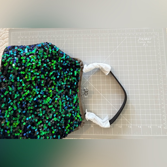 Patricia Nash Sequin Hand Bag NWT - Picture 9 of 17